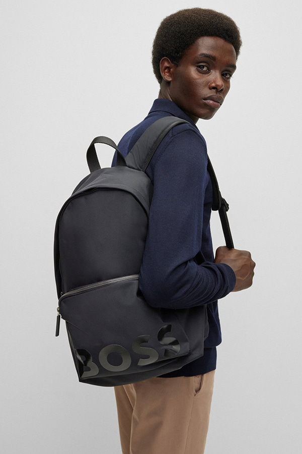 ΤΣΑΝΤΑ ΠΛΑΤΗΣ BOSS - 001 ΜΑΥΡΟ